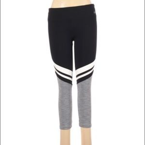 Lorna Jane leggings size M